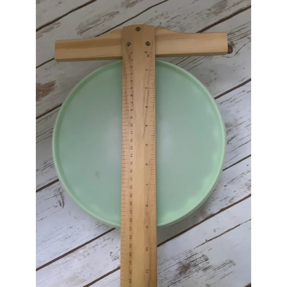 Tupperware Jel-Ring Jello Mold Mint Green Vintage 9.5 Inch
